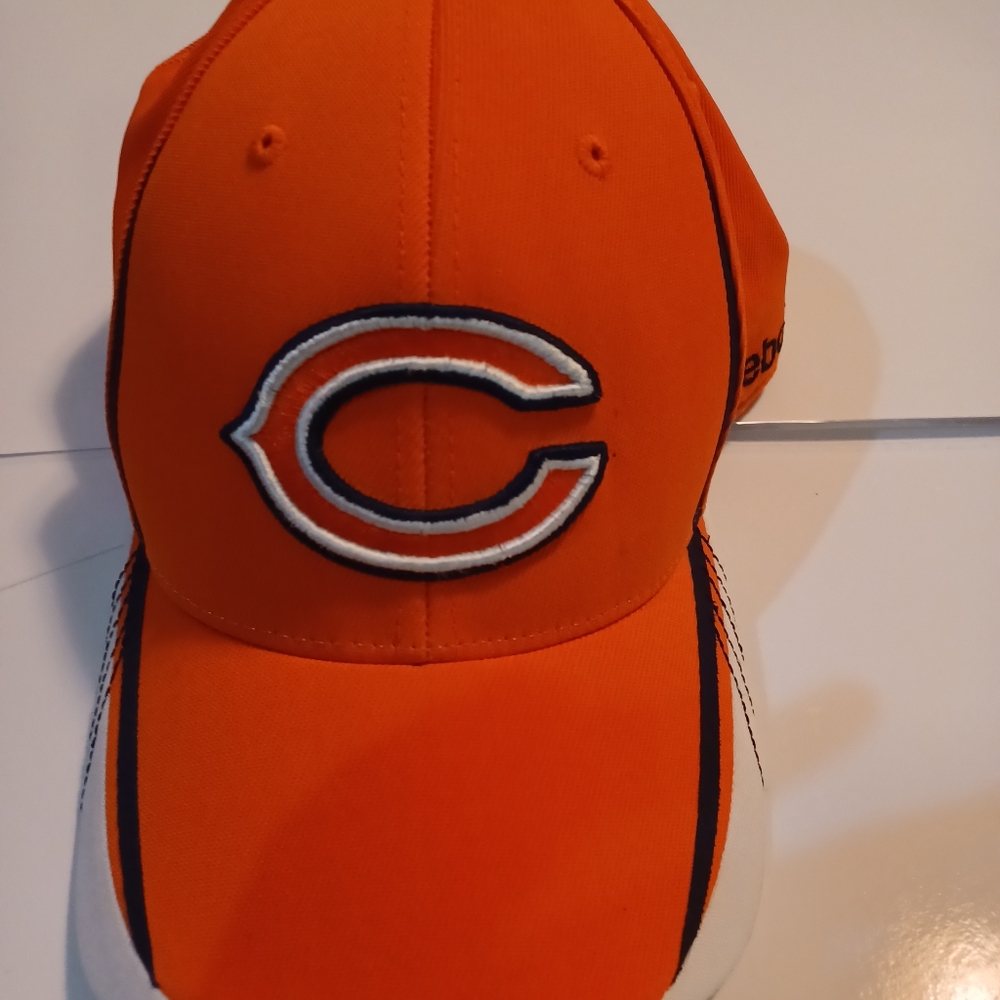 Reebok NFL On Field Chicago Bears Baseball Hat Adult L/XL Orange Stretch